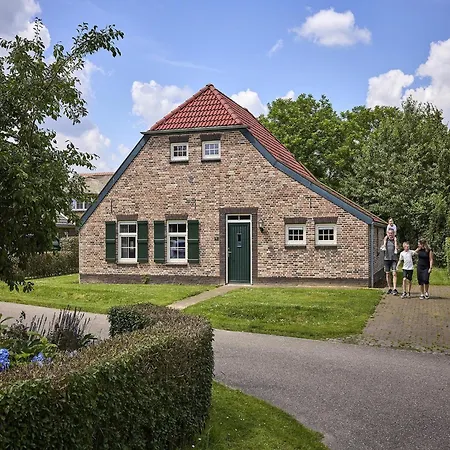 빌라 In Limburg Near Subtropical Pool 로켈