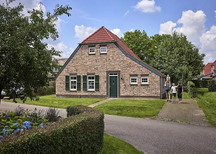 Villa In Limburg Near Subtropical Pool Roggel