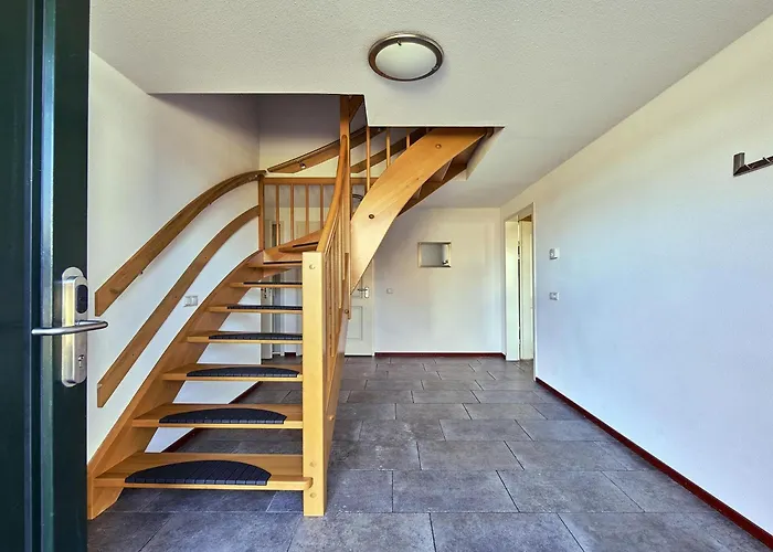 In Limburg Near Subtropical Pool فيلة